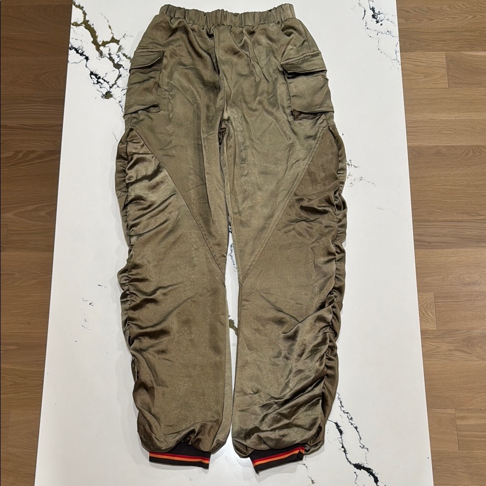 Hannah Banana Olive Cargo Pants with Elastic Waistband-Gathered Leg - size 14